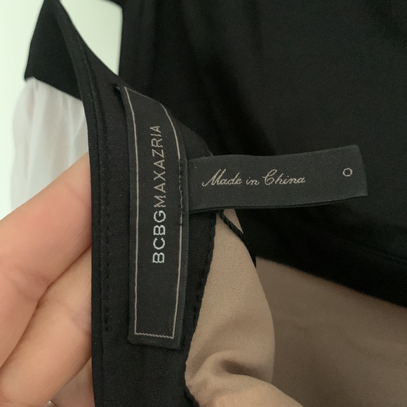 Bcbg dress. Black and white. Super flattering on … never worn. - Picture 3 of 6